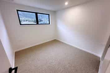 1 Rowe Dr, Jacks Point