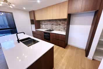1 Rowe Dr, Jacks Point