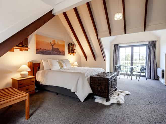 Boutique Luxury Lodge FHGC