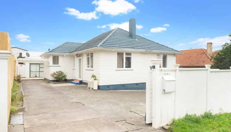 1181 Dominion Road, Mount Roskill