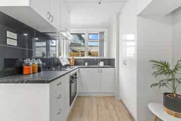 1181 Dominion Road, Mount Roskill