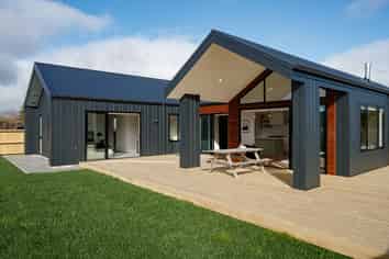 2 Awa Estates,Riverhead, Riverhead
