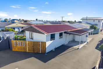 4/20 Parkers Road, Tahunanui