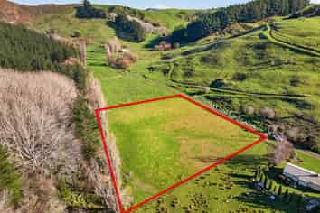 . Blackhill Road, Tinui Valley