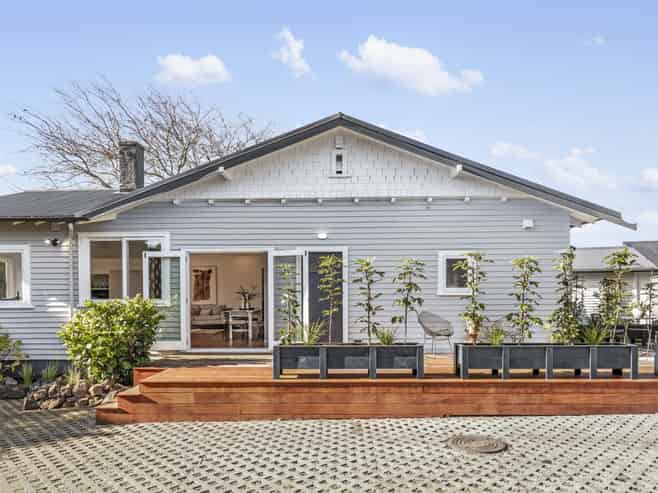 1/16 Adam Street, Greenlane