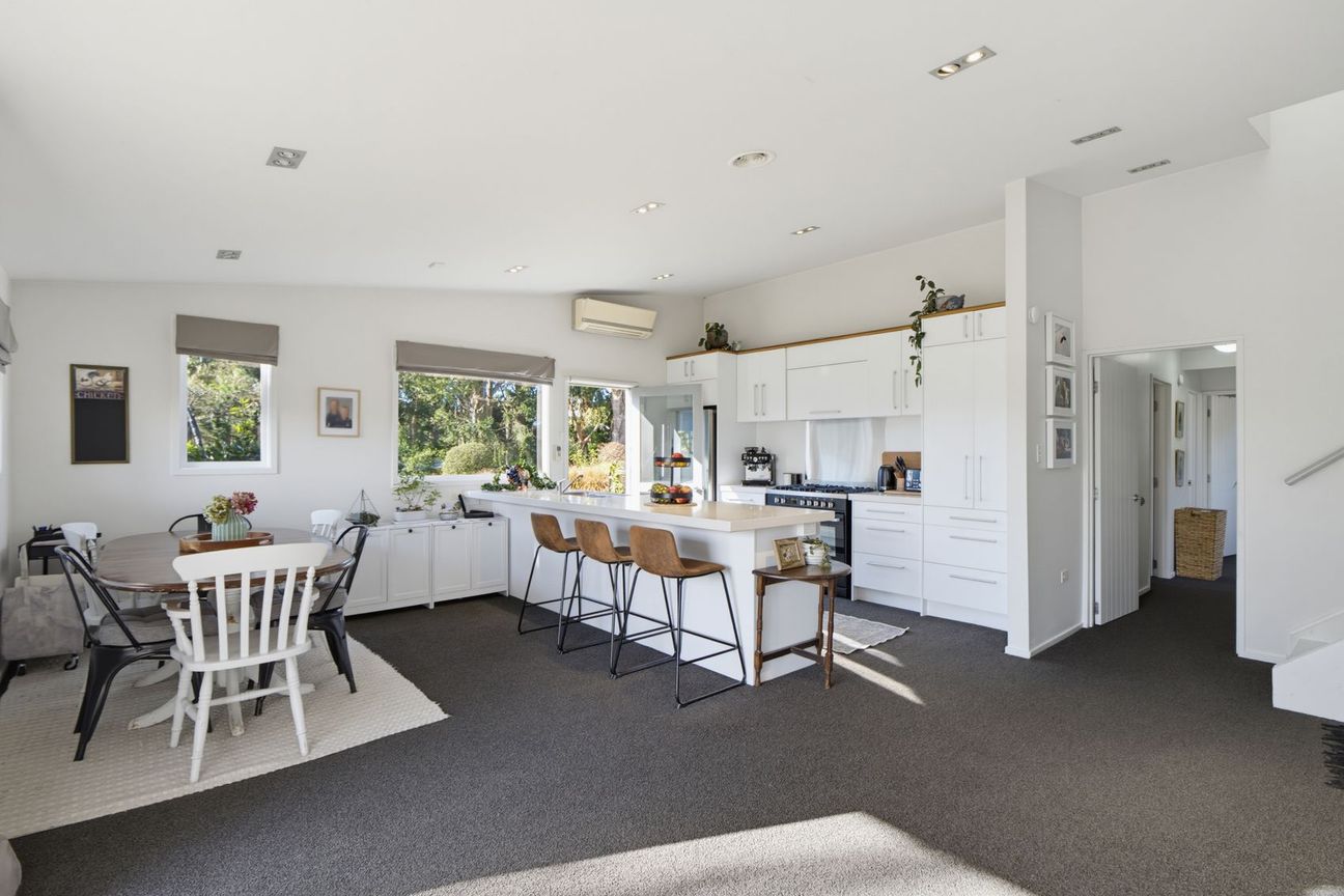 Affordable Entry to a Blue-Chip Location - Widok 5