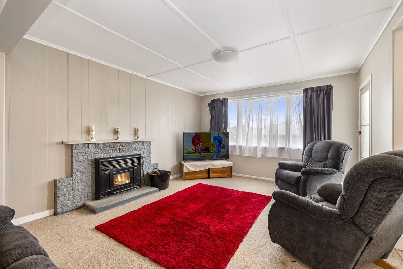 Family living,  Lynmore school zoned - Ansicht 2