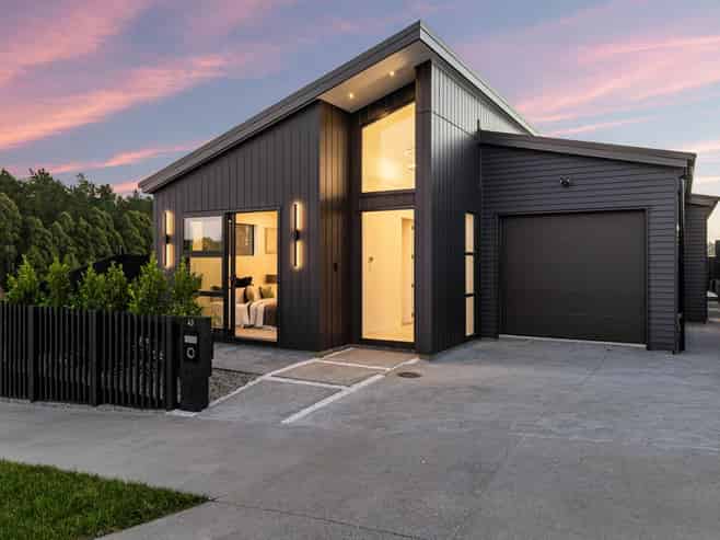 49 Huanui Drive, Orewa