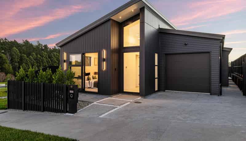 49 Huanui Drive, Orewa