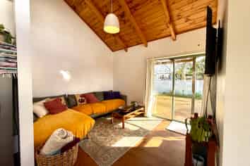 30A Wallis Street, Raglan