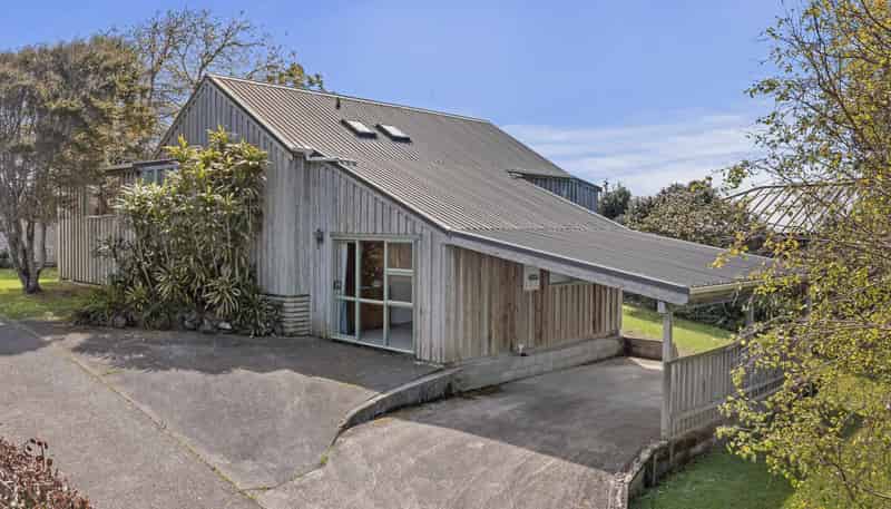 30A Wallis Street, Raglan