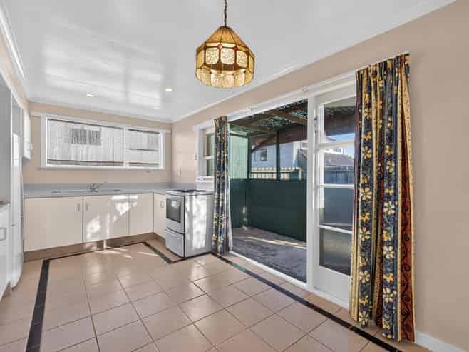 679a Worcester Street, Linwood