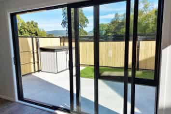 10 Raeble Walkington Lane, Wallaceville