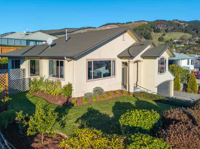 31 Olympus Way, Richmond