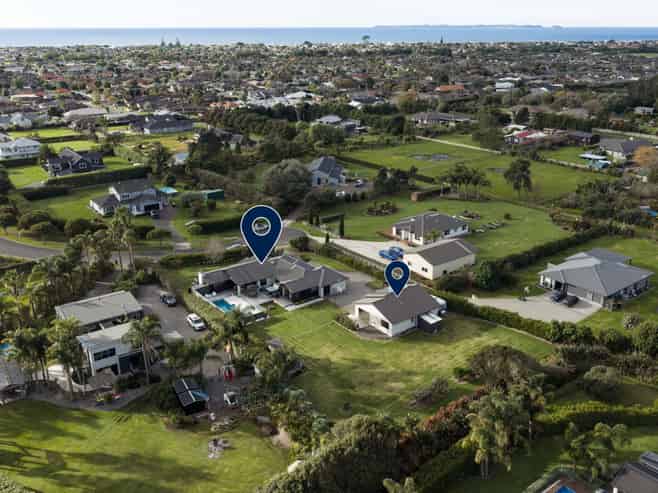 50 Royal Ascot Drive, Papamoa