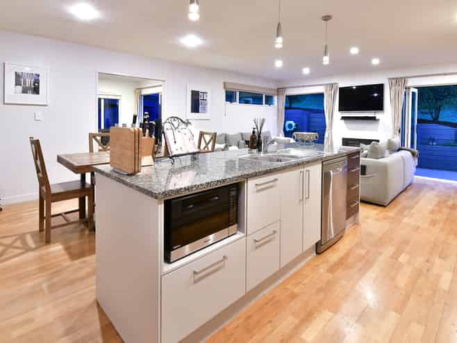 6H Twin Court, Albany
