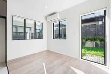 3 Greenbrier Street, Westgate