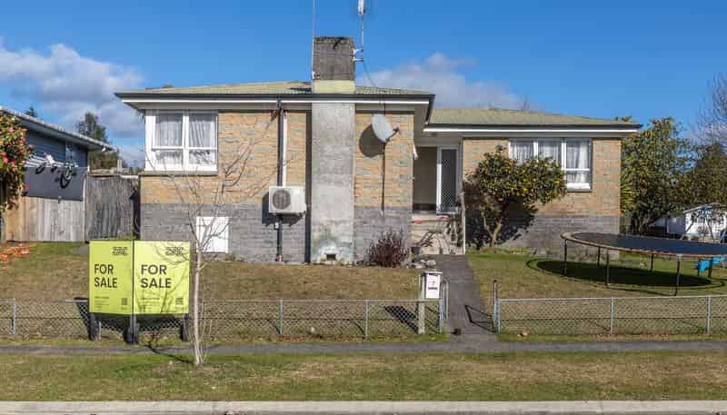 7 Rangipoia Place, TURANGI