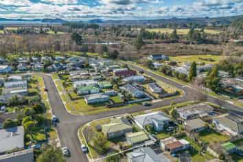 7 Rangipoia Place, TURANGI