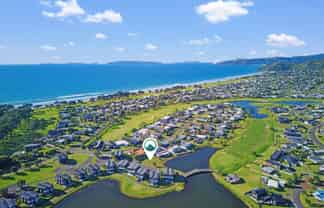 102 The Fairway, Matarangi