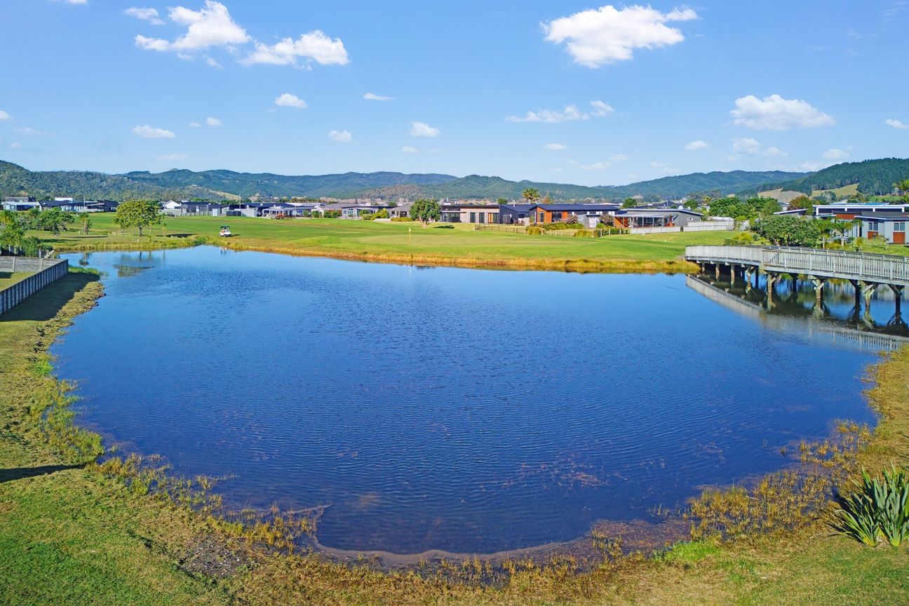 Peaceful Lakefront Section | Walk to Beach & Golf - Vista 5
