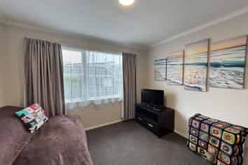 9 Alexander Road, Raumati Beach