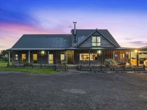 166 Gladstone Road, Levin