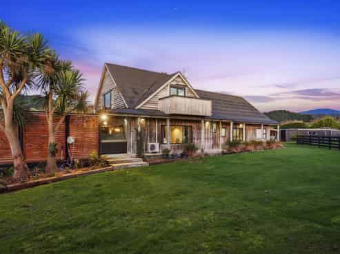 166 Gladstone Road, Levin