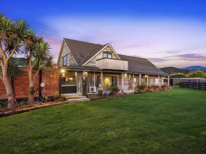 166 Gladstone Road, Levin