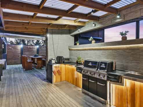 166 Gladstone Road, Levin