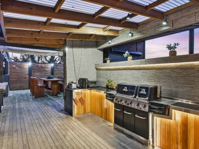 166 Gladstone Road, Levin