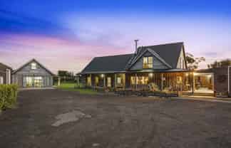 166 Gladstone Road, Levin