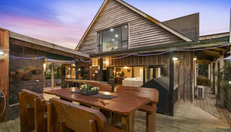 166 Gladstone Road, Levin