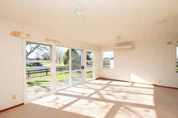 14 Paul Drive, Ngatea