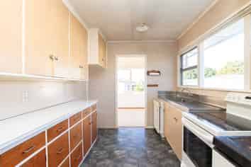 14 Paul Drive, Ngatea