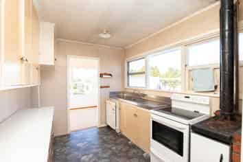 14 Paul Drive, Ngatea