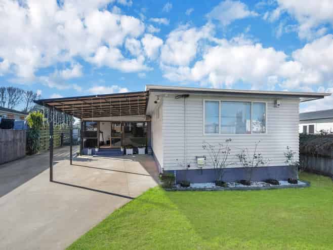 116 Gloucester Road, Manurewa