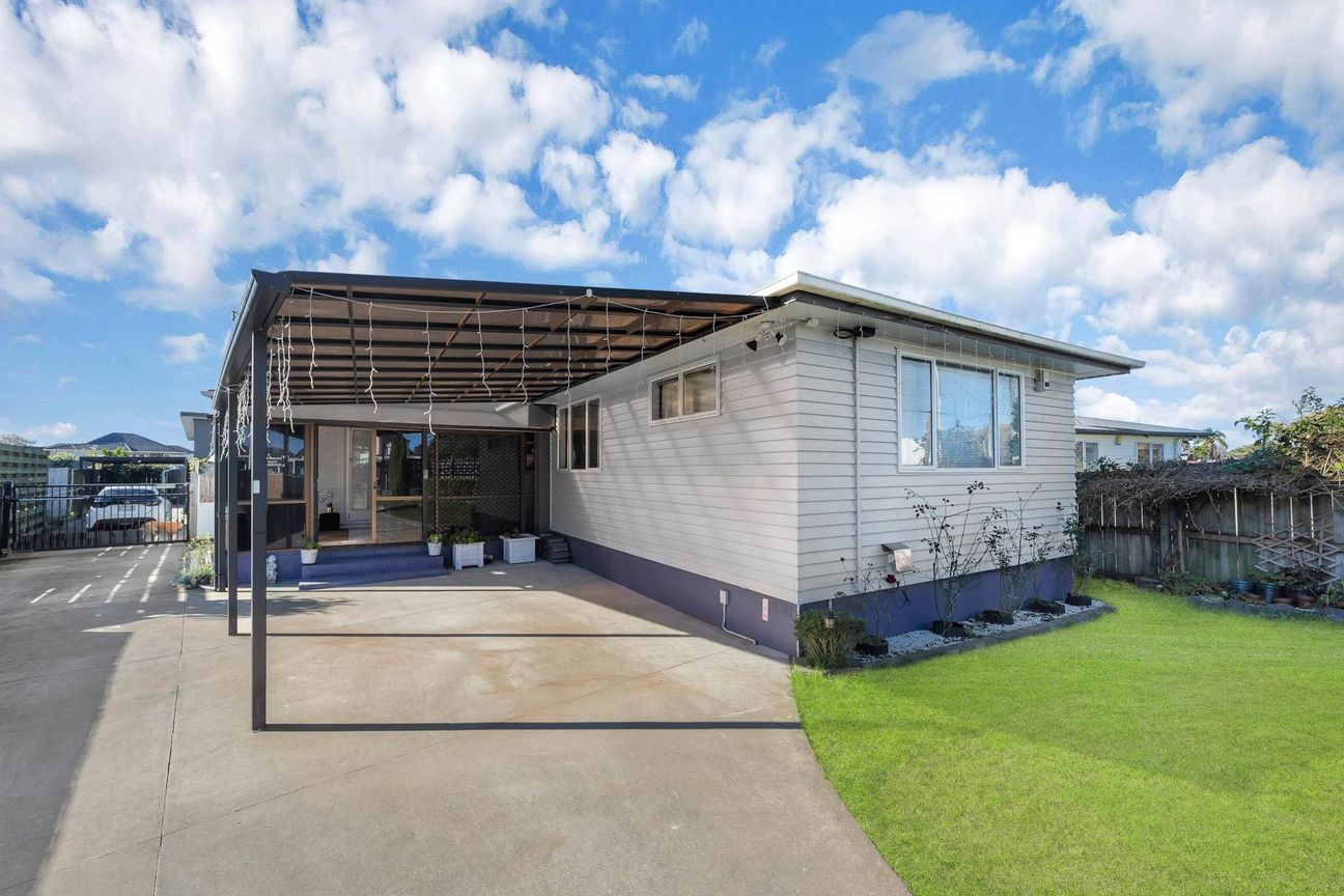 Secure Family Living with Modern Comfort - Widok 3