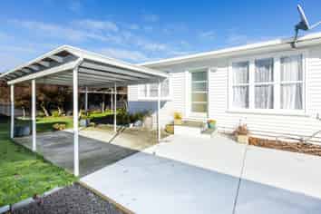 4/652 Fergusson Drive, Trentham