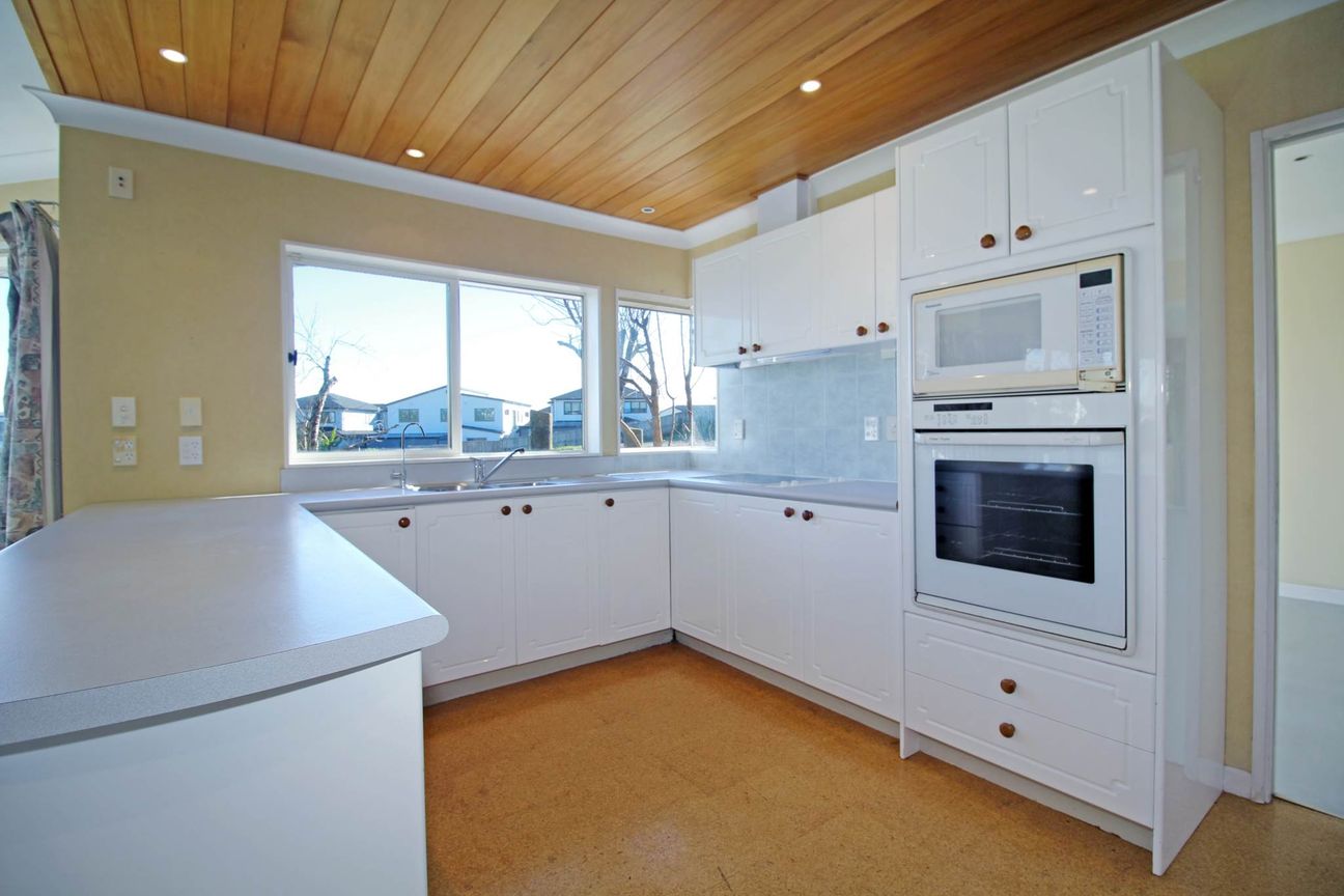 Large home with separate office. - Widok 5