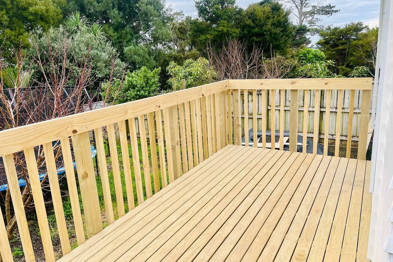 Brand New 1-Bed Unit in Peaceful Coastal Setting - Widok 2