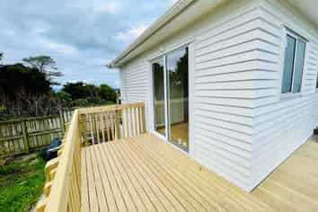 9 Alexander Road, Algies Bay
