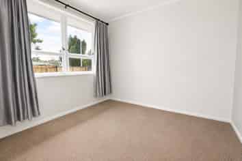  35 Riverpark Crescent, Henderson