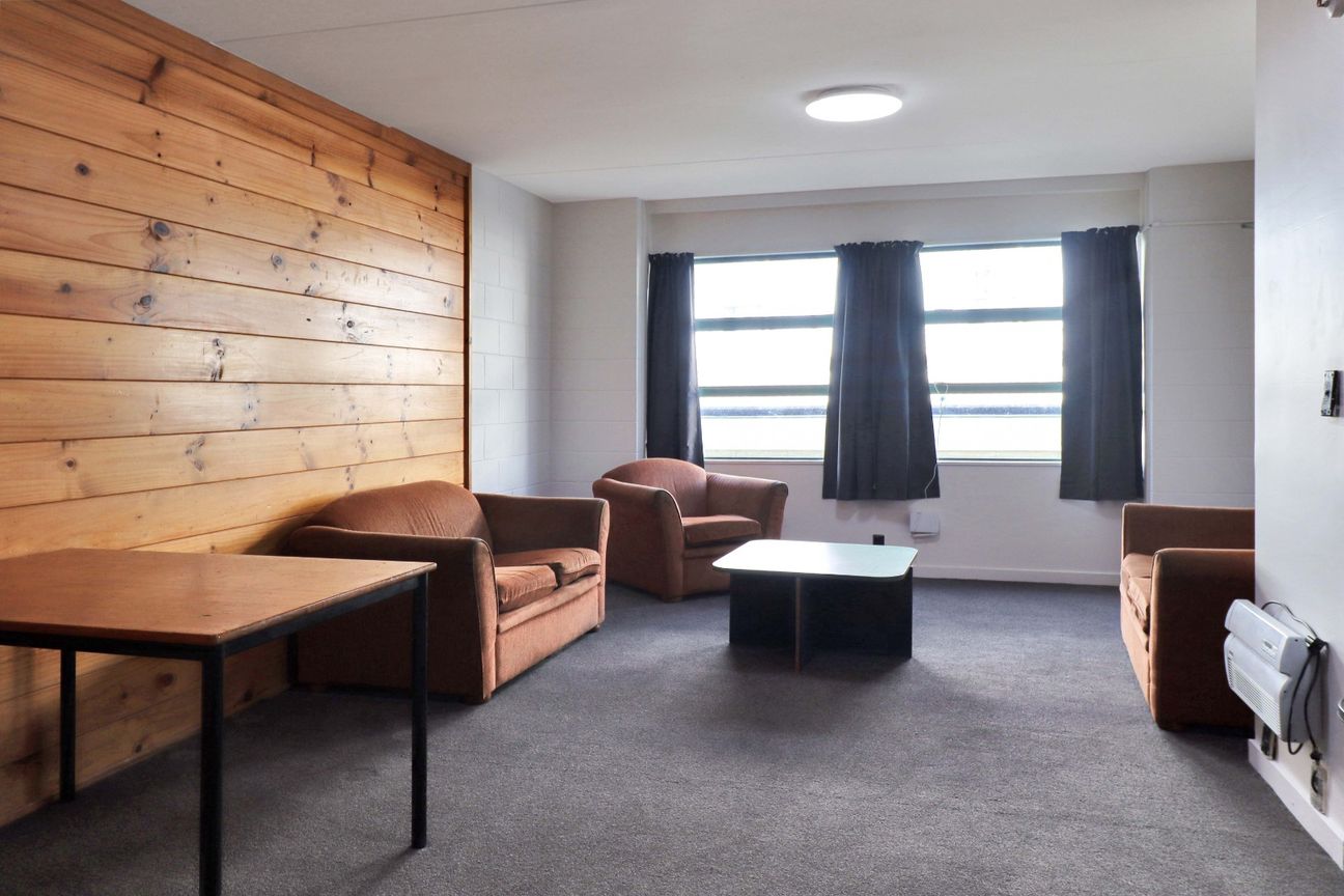 5 BEDROOM LIVING! - Widok 4