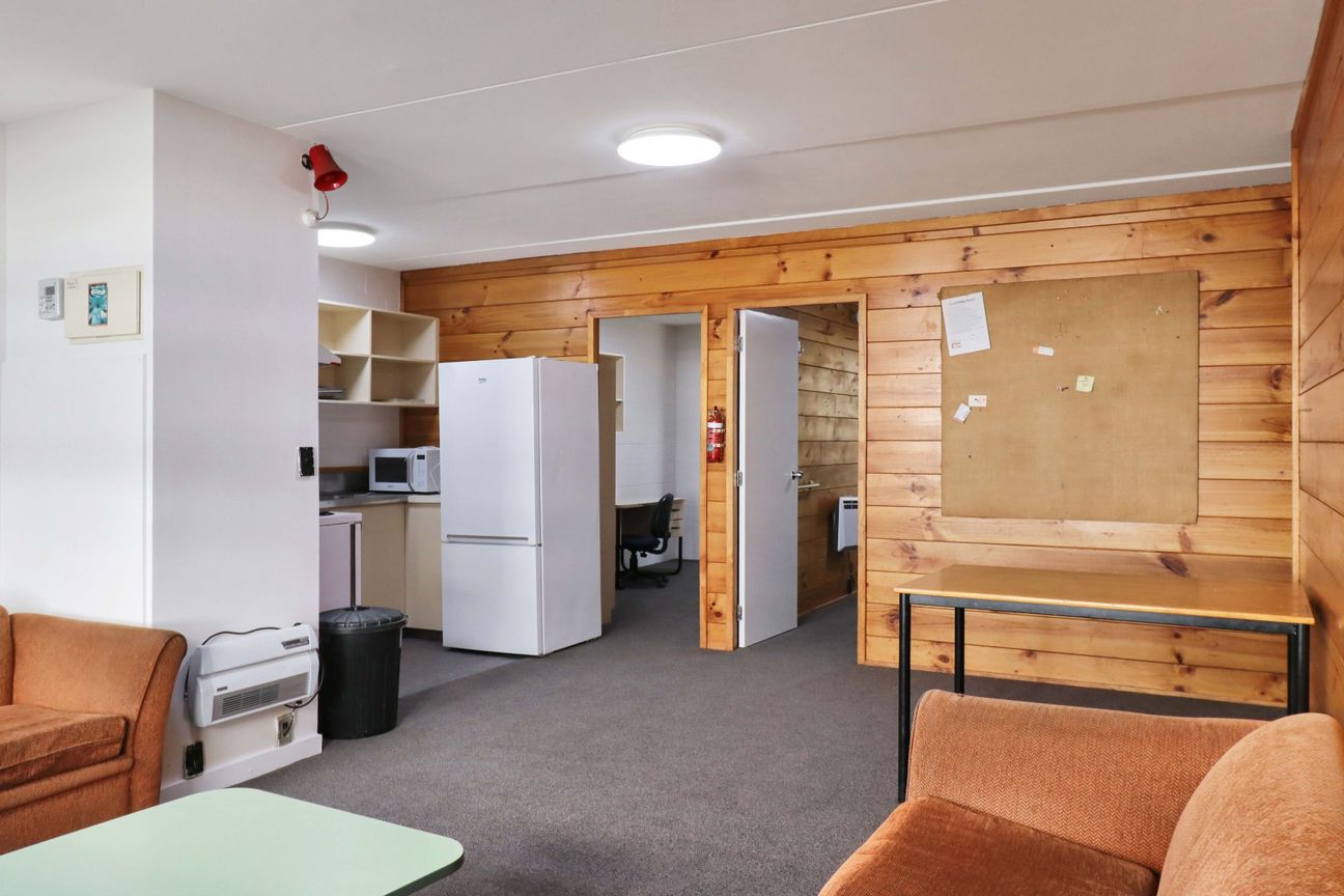 5 BEDROOM LIVING! - Widok 3