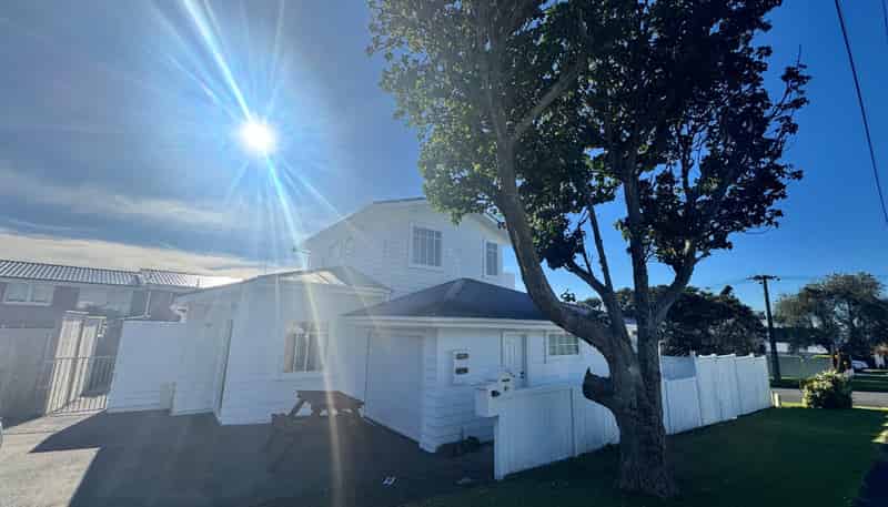 4A Rewiti Ave, Takapuna