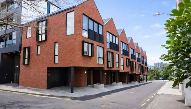 5/4 Madeira Lane, Grafton