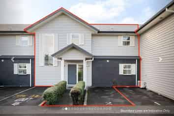 2/79 Carrington Avenue, Silverdale
