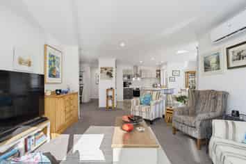 14 Muirfield Crescent, Aongatete