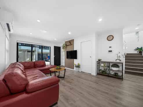 27D Littlejohn Street, Hillsborough